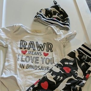Rawr means I love you in Dinosaur